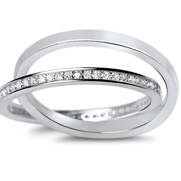 Interlocking sterling silver cz eternity ring - Picture 2 of 3
